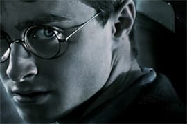 新 <b><i>...The Half-Blood Prince</i></b> 海報及預告片