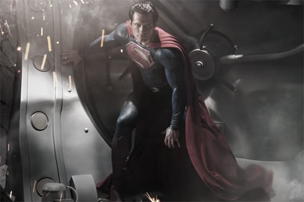 <strong><em>Man Of Steel</em></strong> 降臨網絡