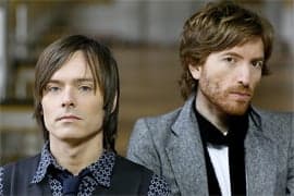 Air 慶祝 <b><i>Moon Safari</i></b> 10周年