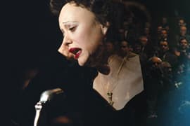 Edith Piaf 傳記電影 <b><i>La Vie En Rose</i></b>