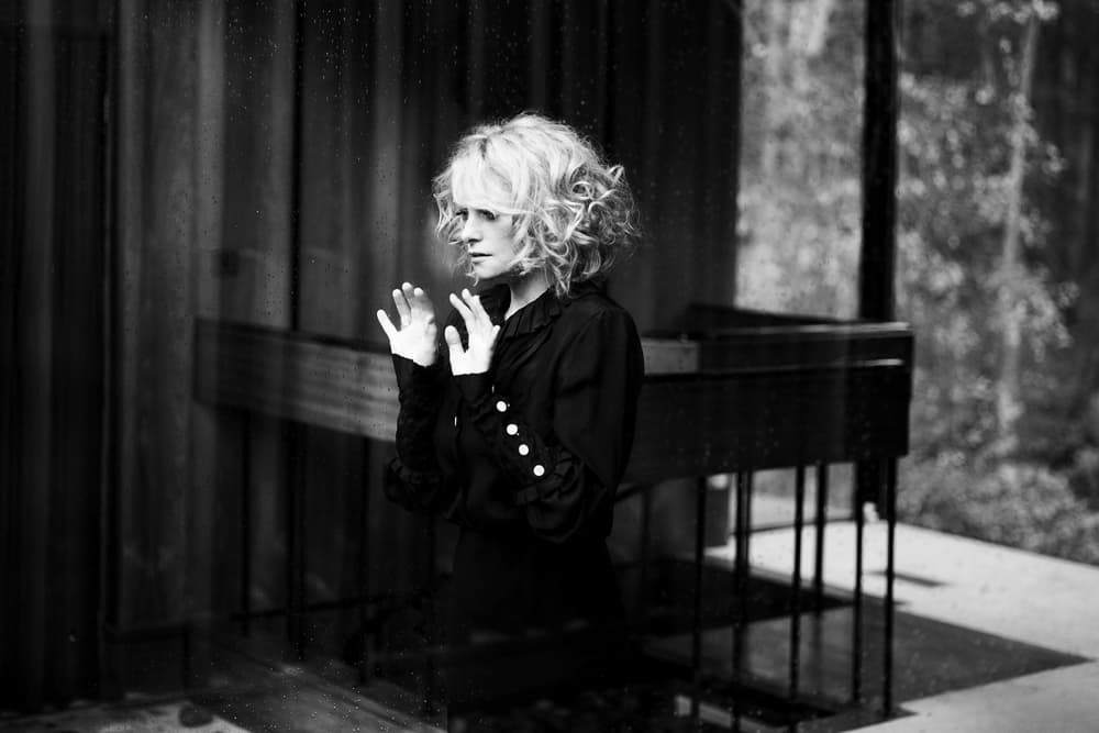 欣賞 Goldfrapp 新歌 "Drew"