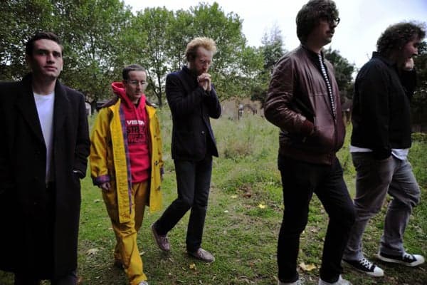 Hot Chip 讓 <b><i>One Life Stand</i></b>