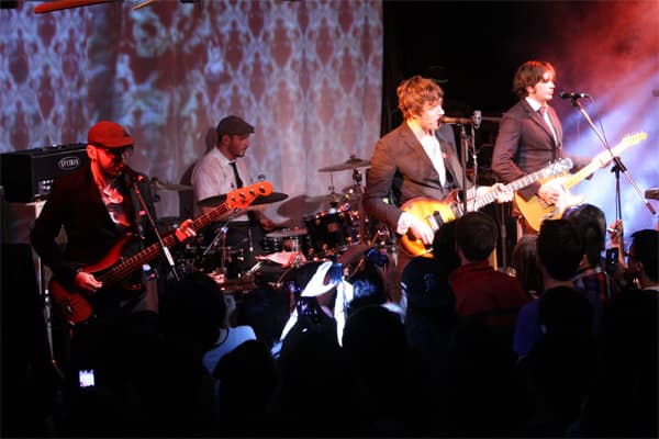 OK Go．2010年2月24日．香港
