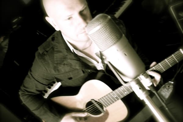 Phil Selway 個人大碟詳情透露