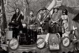 The Raconteurs 一星期後推出新大碟